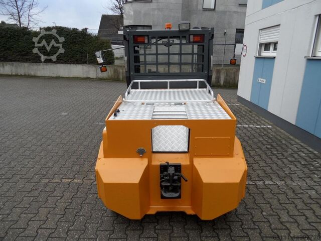 Traktor Jungheinrich EZS 6250 - NEUE Batterie