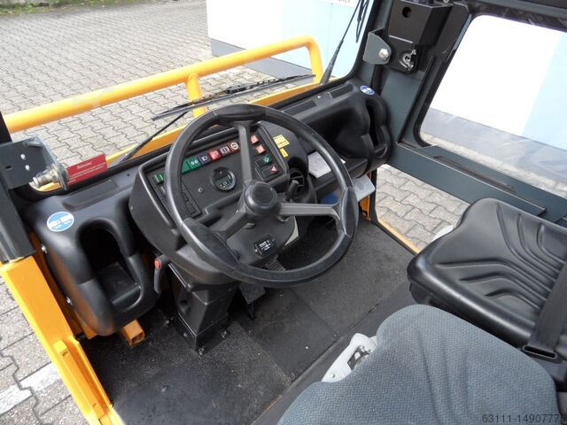 Traktor Jungheinrich EZS 6250 - NEUE Batterie