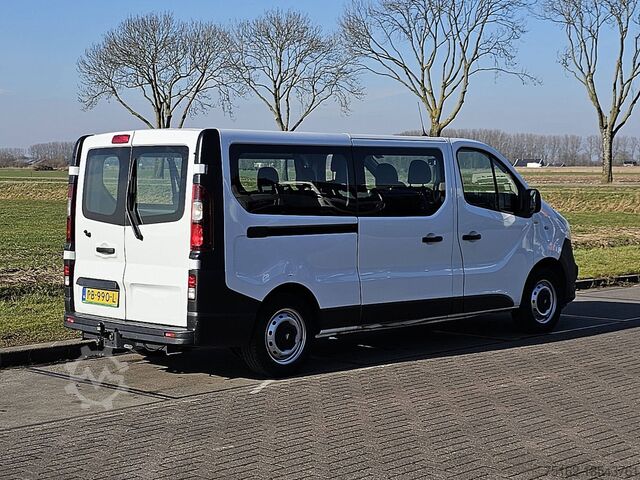 Személyszállítás OPEL VIVARO 1.6 KOMBI 8+ 1, Incl BPM