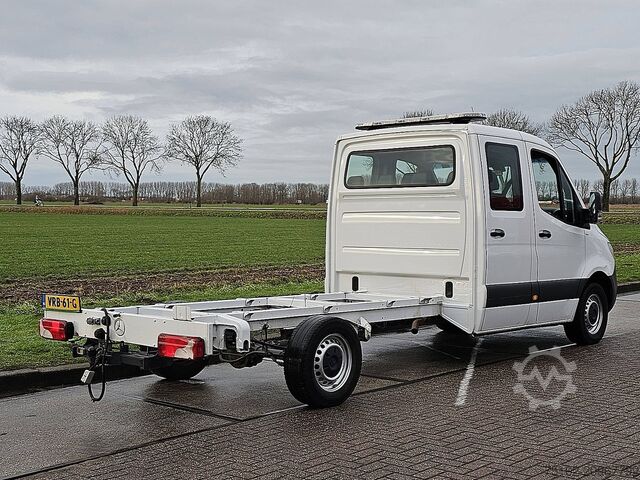  MERCEDES-BENZ SPRINTER 319 L3 Chassis Dub Cab