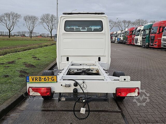  MERCEDES-BENZ SPRINTER 319 L3 Chassis Dub Cab