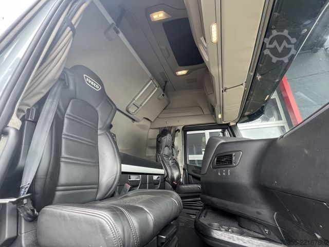 Τυπική μονάδα τράκτορα IVECO S-WAY AS440S48 ACC Intader NAVI 2xTank Leder E6d