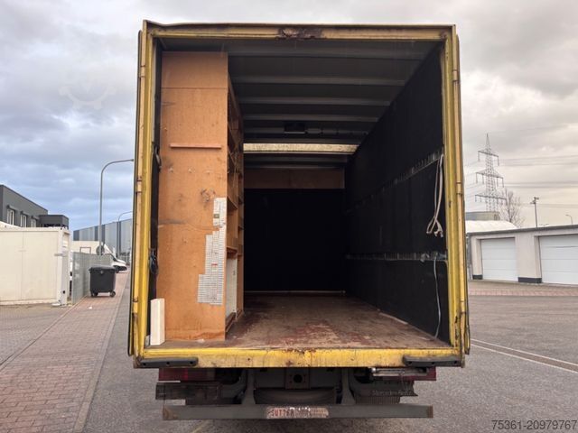 Furgoneta caja MERCEDES-BENZ Atego 715 Koffer mit Türen