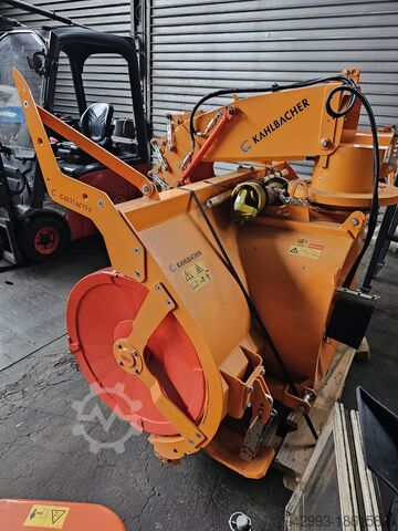 Vybavení pro zimní údržbu Kahlbacher KFS 750/1600