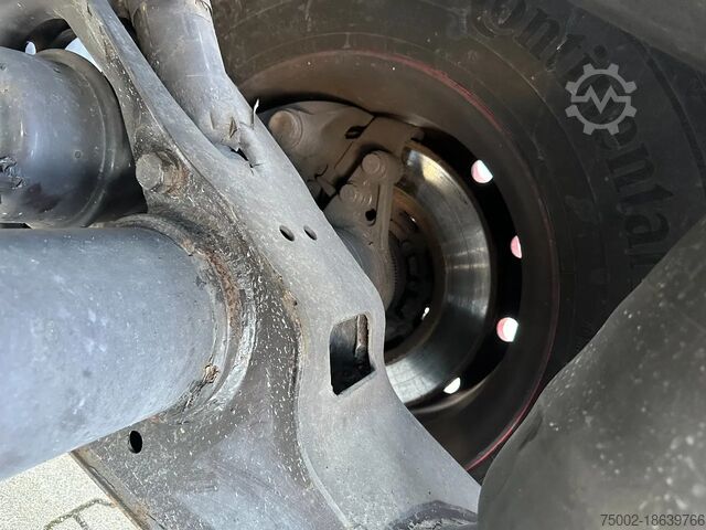 Transport af containere Burg 20FT ADR (EX/II, EX/III, FL, AT), empty weight:...