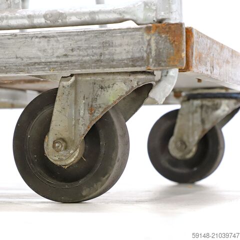 Použité dvoustranné rolné kontejnery s kleštinovými stěnami + 2 napínací popruhy, délka: 800, šířka: Kruizinga 98-6926GB