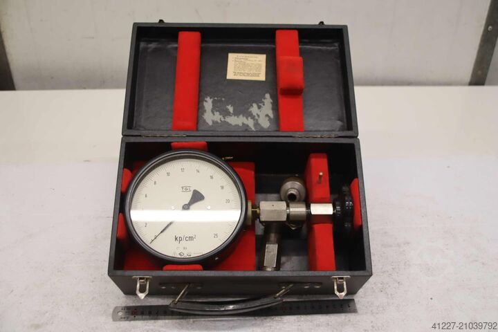 Tlakoměr TGL 0 bis 25 bar