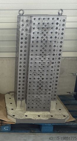 Kruis opspanzuil met raster Staalmach 800x800