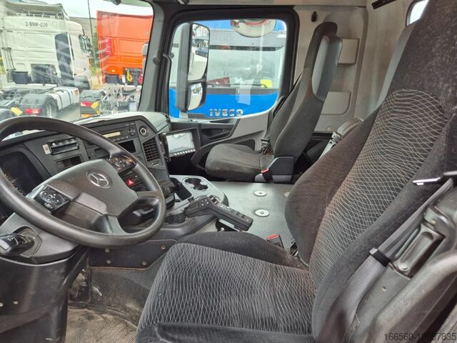 Transport kontenerów (hakowiec) Mercedes-Benz ANTOS 2843