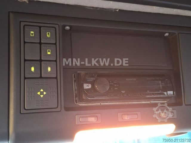 Trevägs tippbil IVECO 80E18 6 ZYLINDER TECTOR MEILLER KIPPER EUROCARGO