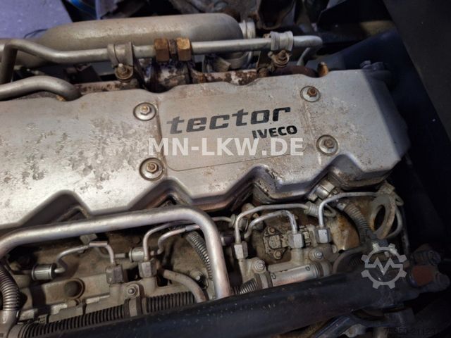 Trevägs tippbil IVECO 80E18 6 ZYLINDER TECTOR MEILLER KIPPER EUROCARGO