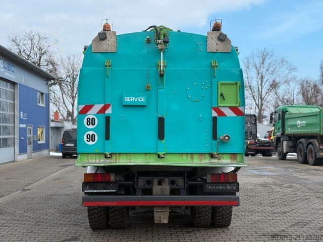 Veegmachine MERCEDES-BENZ Axor 1833 Kehrmaschine VAL?air HD 200 - Bar 9 m³