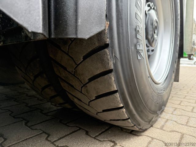 Betonpumpen-LKW MERCEDES-BENZ AROCS 3751 6x4 Euro 6 Betonpumpe Liebherr 41M5