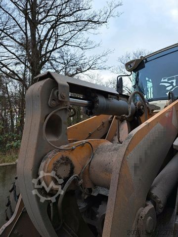 Ładowarka kołowa LIEBHERR L566 XPower Radlader 27,5 Ton *11.900 h *Waage