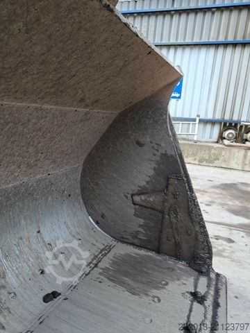 Ładowarka kołowa LIEBHERR L566 XPower Radlader 27,5 Ton *11.900 h *Waage