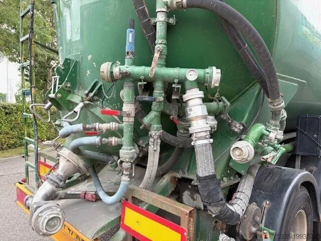 Silo Feldbinder KIP48 3 3-AXLE 48M3 KIPPING SILO TRAILER (SAF A...