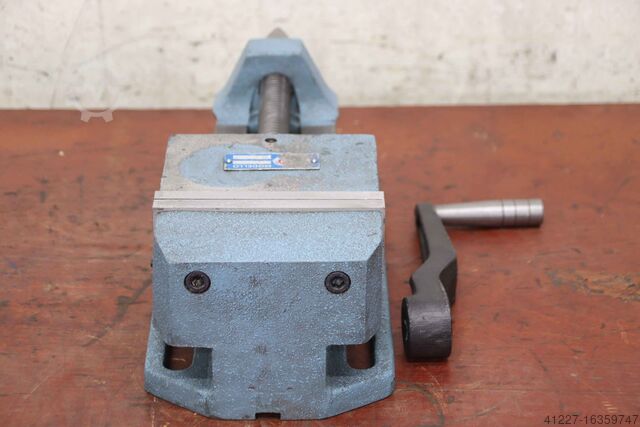 Maskinskruvstäd unbekannt Spannweite 143 mm