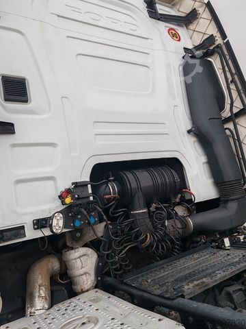 Τυπική μονάδα τράκτορα FORD F-MAX 500