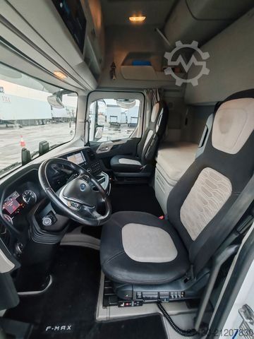 Τυπική μονάδα τράκτορα FORD F-MAX 500