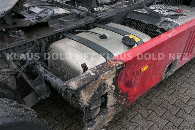 Volume tractor unit MERCEDES-BENZ 1848 Actros 5 L Retarder 2-Tanks Brandschaden