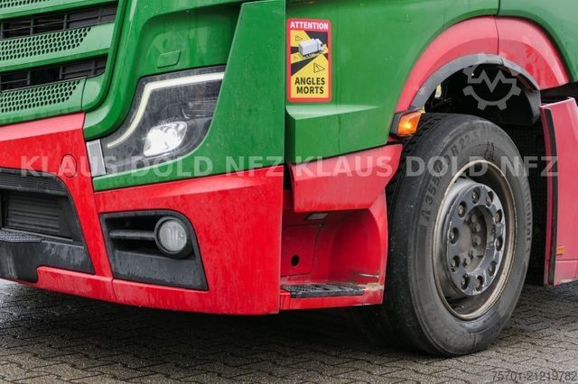 Volume tractor unit MERCEDES-BENZ 1848 Actros 5 L Retarder 2-Tanks Brandschaden