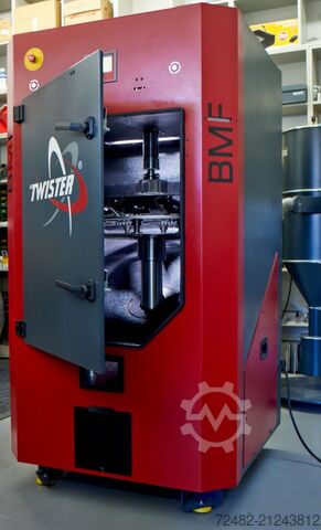 Impianto di sabbiatura Twister di BMF BMF Twister