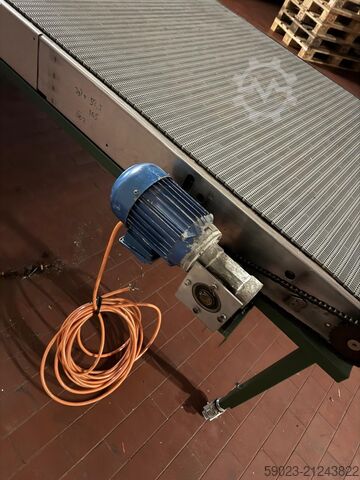 Conveyor belt with drive Jamafa Kunststoffmodulband/Gurtförderer