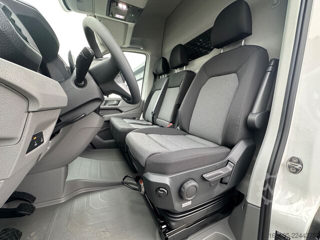 Furgon z wysokim dachem VW Crafter Kombi Kasten 35 L3H3 AHK LED Boden SVK