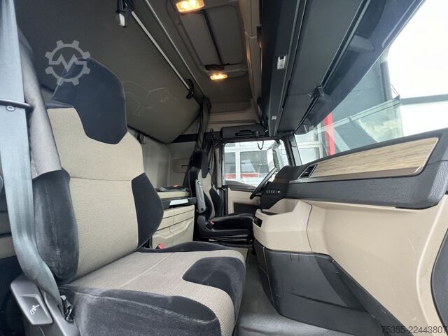 Standard SZM MAN TGX 18.510 Kipphydraulik Klima Retarder ACC LED