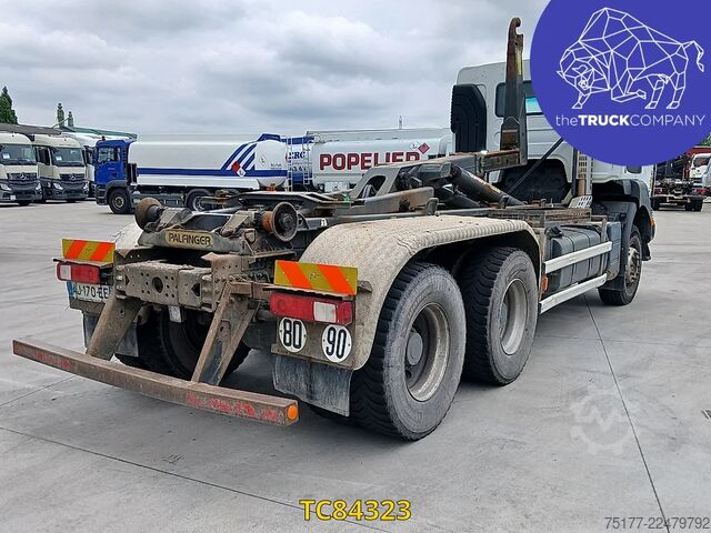 Containervervoer Renault Kerax