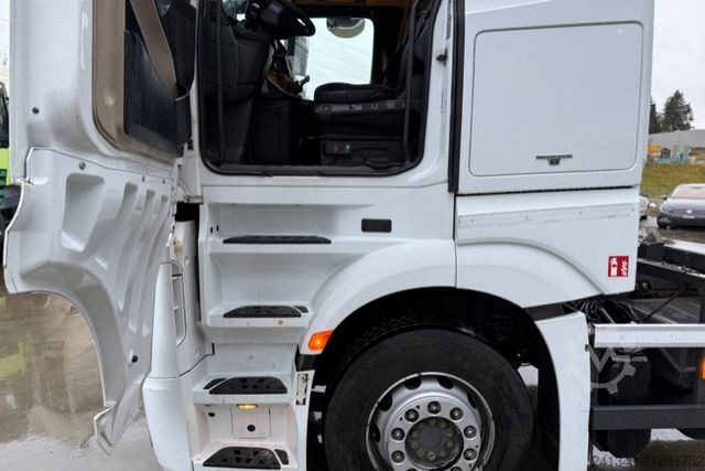 Felépítménycserélő teherautó MERCEDES-BENZ Actros 2543 6x2
