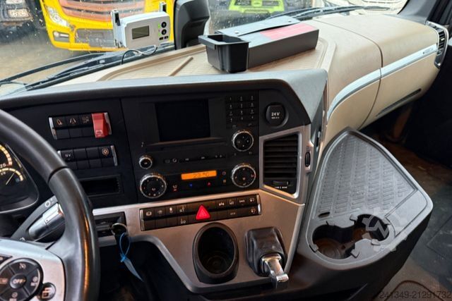 Felépítménycserélő teherautó MERCEDES-BENZ Actros 2543 6x2