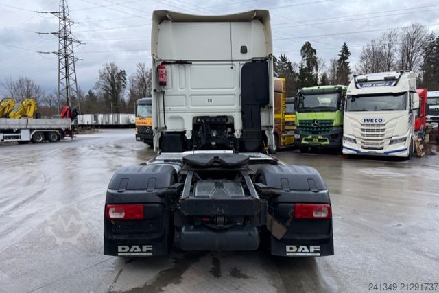 Standard tractor unit DAF XF460 4x2