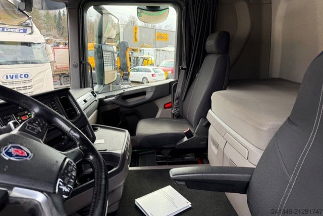 Standaard trekker SCANIA R450 4x2