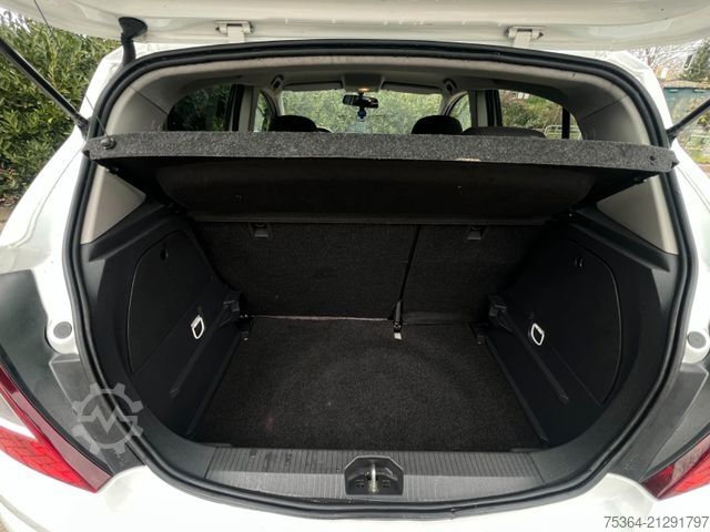 Bestelwagen OPEL Corsa 1.2 ecoFLEX Klima Verliert Kühlflüssigkeit