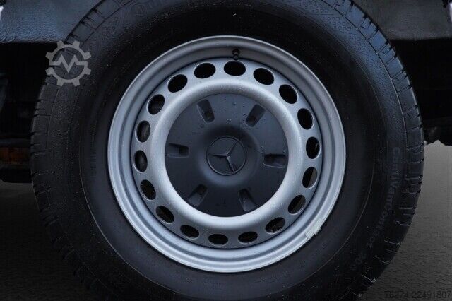 Furgoneta de caja alta Mercedes-Benz eSprinter 312 Kasten Hochdach Standard Klima