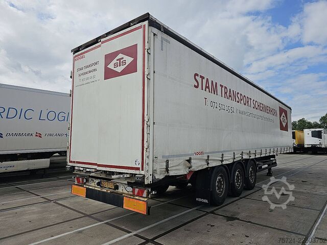 Sliding tarpaulins KOGEL SN 24