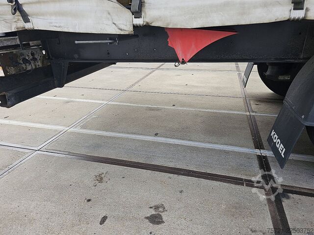 Sliding tarpaulins KOGEL SN 24
