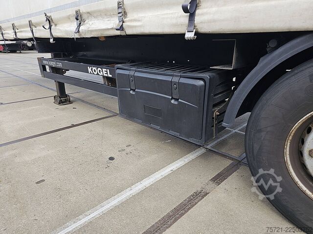 Sliding tarpaulins KOGEL SN 24