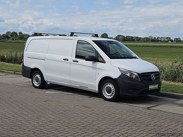 High-roof van MERCEDES-BENZ VITO 114 CDI Airco MtF-Stuur
