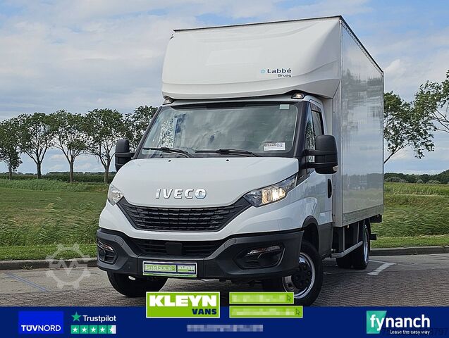 Suitcase IVECO DAILY 35C16 Bakwagen Laadklep!