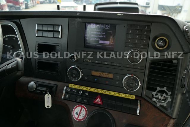 Standard SZM MERCEDES-BENZ Actros 4 1842 XL-Tank Kühlbox Euro 6