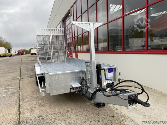 Lavtloader trailer Möslein TT 11-E6x2 hydr. Rampen  Tieflader für Fräsen breiten hydraulischen Rampen, Neu
