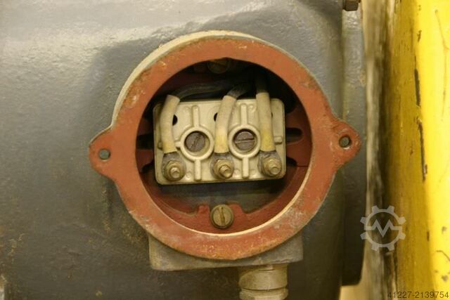 Frequentieomvormer 380 V 100 Hz 18 KVA CONZ UZ44-2