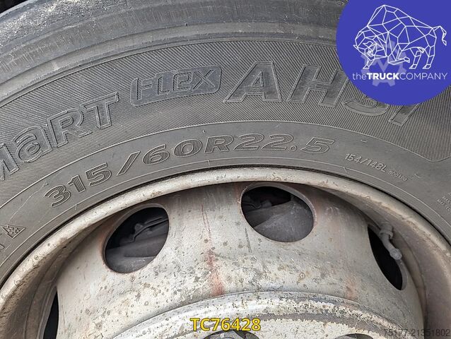 Przesuwana plandeka Mercedes-Benz Actros 2548