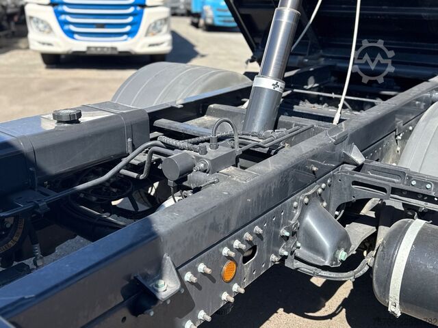 Τριαξονικό ανατρεπτικό βαν MAN TGL 8.250 / 2 x AHK / STANDHEIZUNG / 6 ZYLINDER
