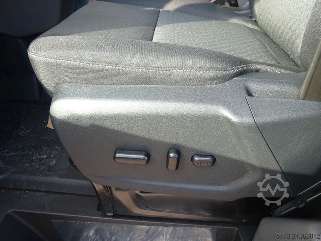 Minibus FORD Transit Kombi Trend 350 L3H2 360Kam Navi Klima