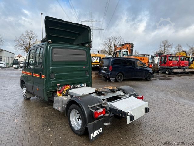 Kombivan IVECO 50C18T Daily SZM