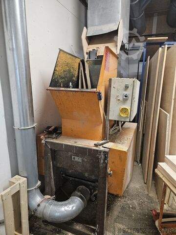četvorosovinski sekač Untha RS30