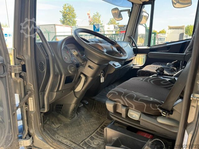 Autocamion cu caroserie tip cutie IVECO Eurocargo 80E18  EEV / NUR 195518 KM